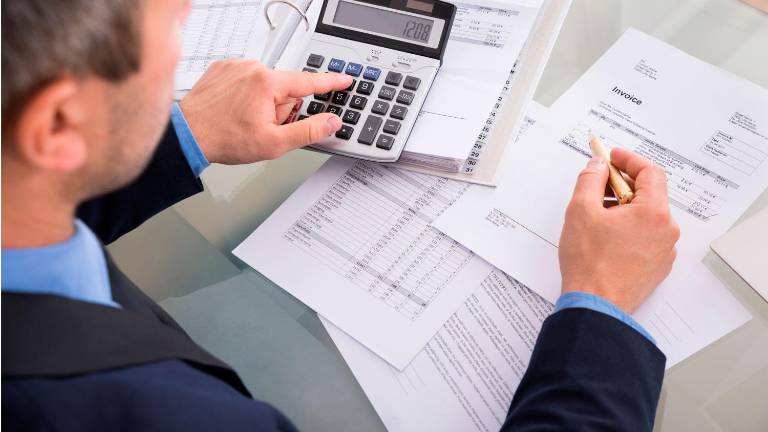 Lista de trámites y pagos que ecuatorianos deben cumplir antes del 31 de diciembre de 2025