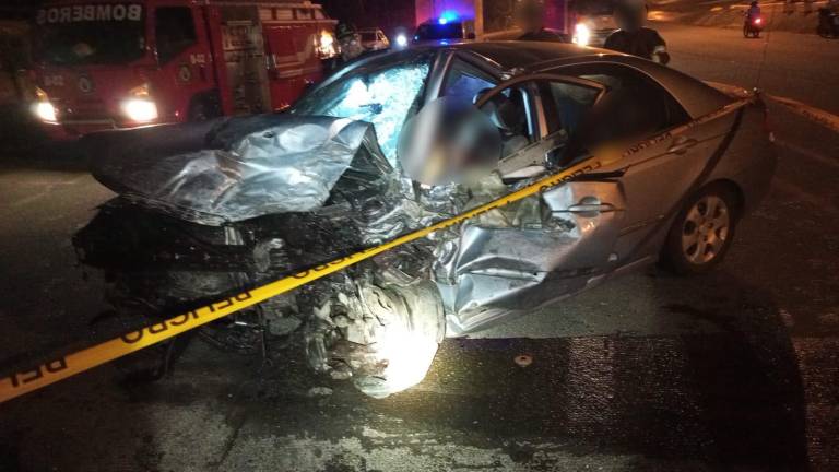$!Este sería el carro que impactó contra la buseta en la que iba Mauricio Núñez.
