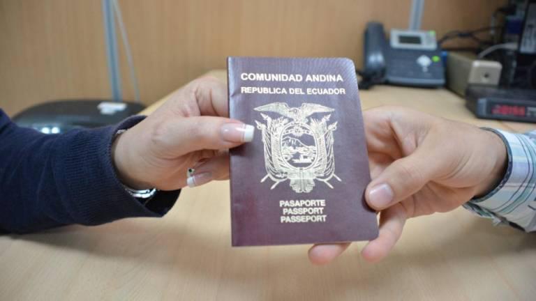 Registro Civil abre más de medio millón de turnos para pasaportes y cedulación