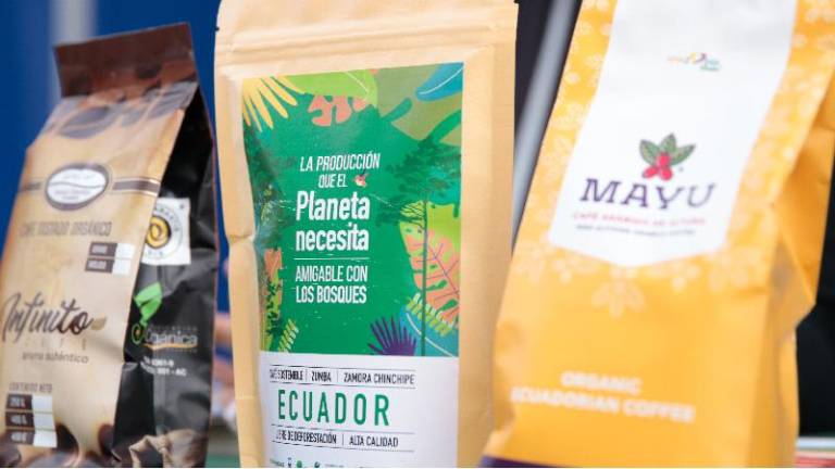 Ecuador exporta a Italia su primer lote de café libre de deforestación