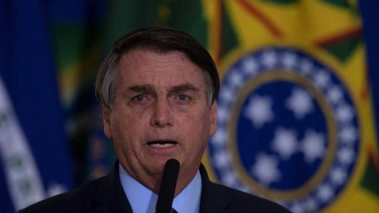 Las polémicas declaraciones de Jair Bolsonaro sobre la pandemia: &quot;Tenemos que dejar de ser un país de maricas&quot;
