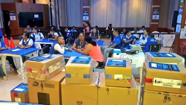 Inicia etapa final del escrutinio de consulta en el CNE