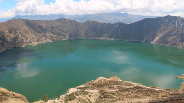 Buscan a dos turistas extraviadas en la Reserva Ecológica Los Illinizas