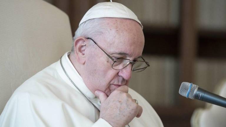 Vaticano investiga &#039;me gusta&#039; de papa Francisco a modelo en Instagram