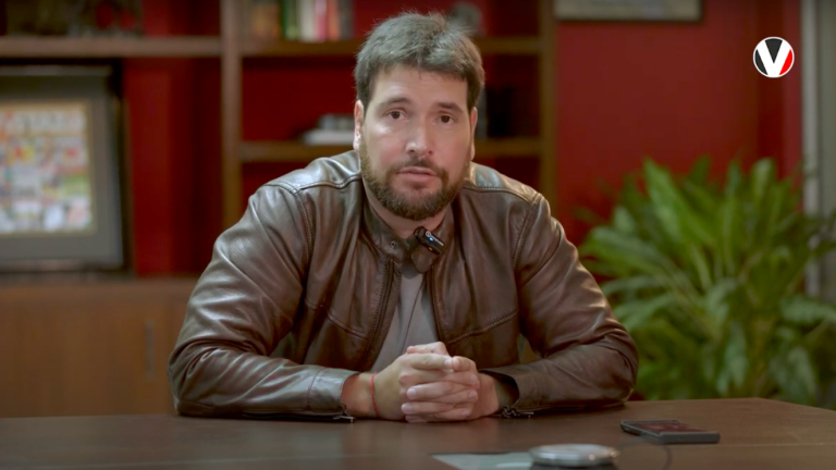 $!Jan Topic, un exsoldado de guerra, que casi llega a ser Secretario de Seguridad, hoy es un inesperado candidato a la Presidencia.