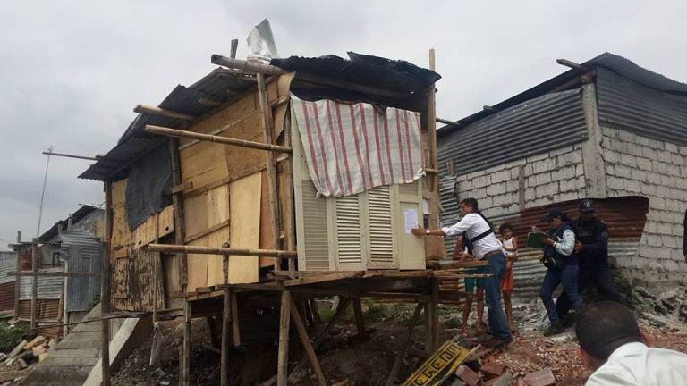 Policía captura a presunto implicado en tráfico de tierras en Monte Sinaí