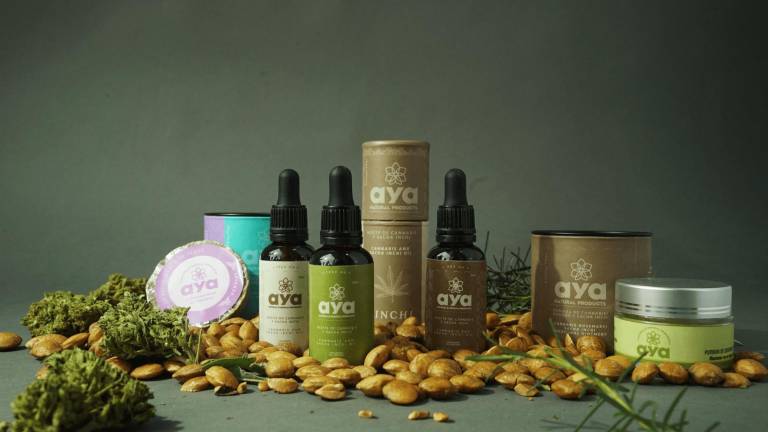$!Aya Natural Products se especializa en suplementos alimenticios y cosmética natural basada en cannabis y plantas ancestrales.