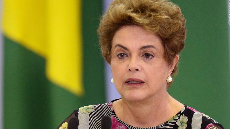 Una maratónica sesión definirá el destino de Rousseff