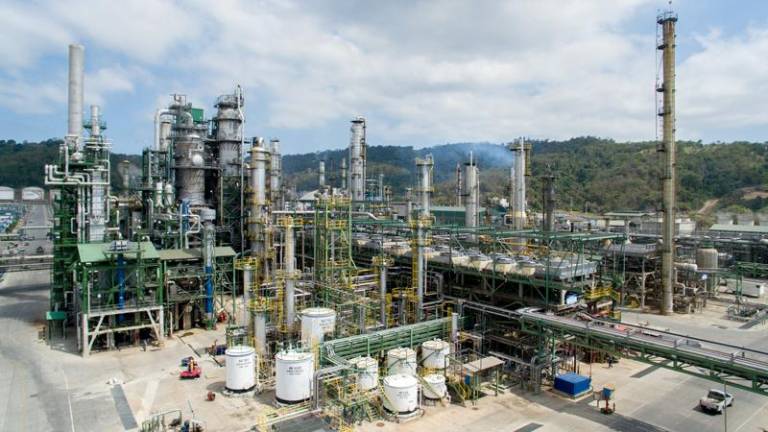 Refinería Esmeraldas adjudica venta a largo plazo de fuel oil a compañía Trafigura