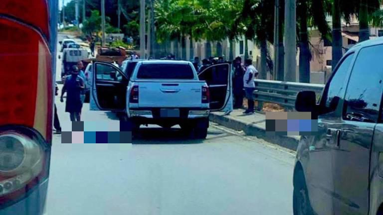 $!Imagen que muestra la escena del crimen, minutos después de que este ocurrió. (Redes sociales)