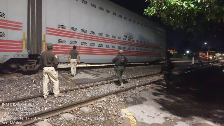 México deportará a los migrantes irregulares que se movilicen en los trenes de carga