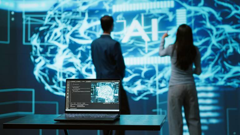 $!El uso de la inteligencia artificial en los trabajadores de Ecuador experimenta un ligero aumento.