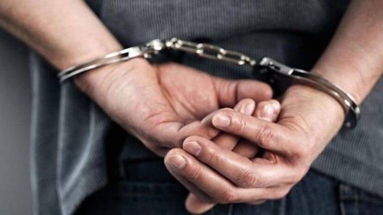 Orellana: hombre intentó restablecer la relación con su pareja, pero terminó matándola delante de sus hijas