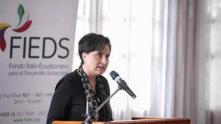 $!Gabriela Sommerfeld pide a la Asamblea apoyar la propuesta sobre intervención de fuerzas extranjeras en Ecuador.