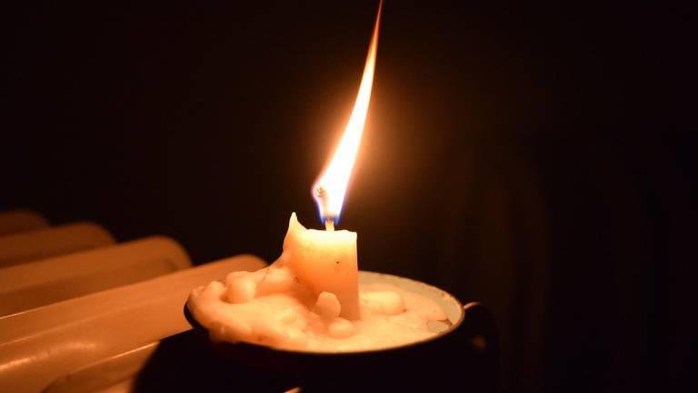 Microvistazo | Confirman apagón en Ecuador: hasta cuatro horas sin luz desde este viernes 27 de octubre