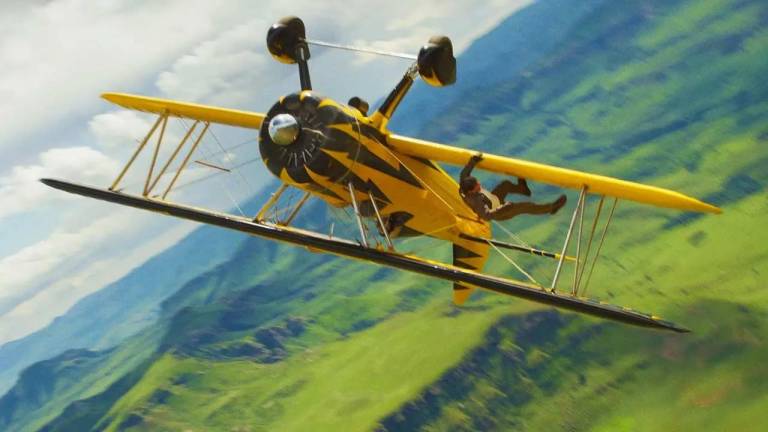 $!Las espectaculares acrobacias con aviones no faltaran en el filme.