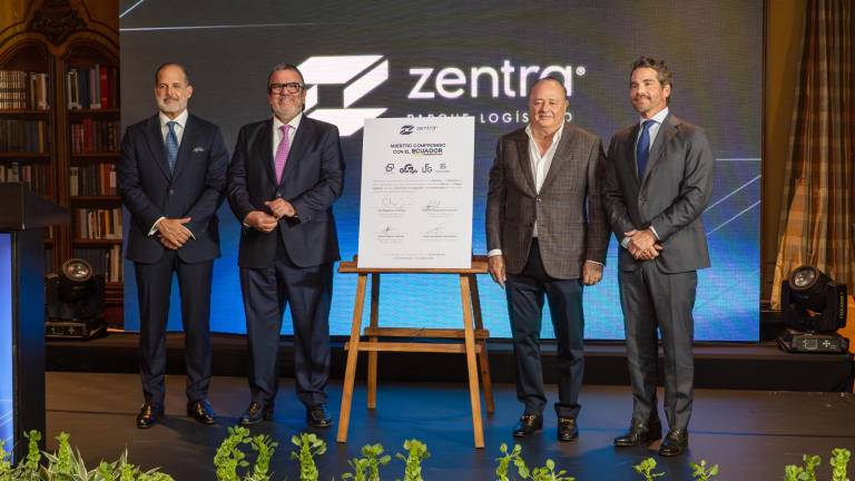 $!Luis Fernando Gómez, presidente ejecutivo de Promotora LFG; Iván Baquerizo, presidente ejecutivo de Promotora Baqueira; Carlos García, presidente ejecutivo de Ganga Grupo Empresarial, y José Luis Suárez Arosemena, presidente ejecutivo de Suazioni.