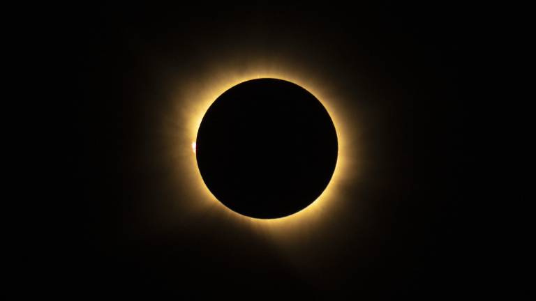 $!Eclipse solar total en Europa.