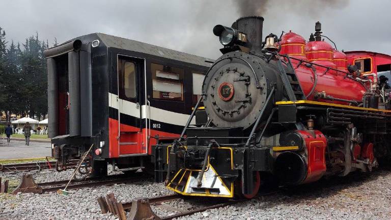 Ferrocarriles del Ecuador pasa al Ministerio de Obras Públicas: inversión de 2.500 millones