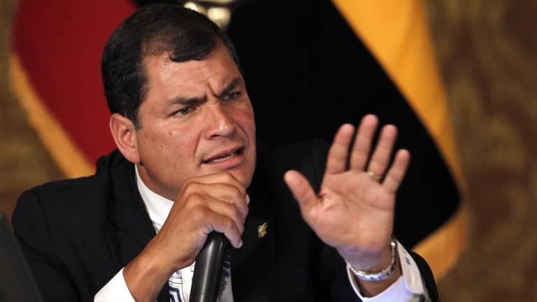 $!Le exigen cambios a Correa.