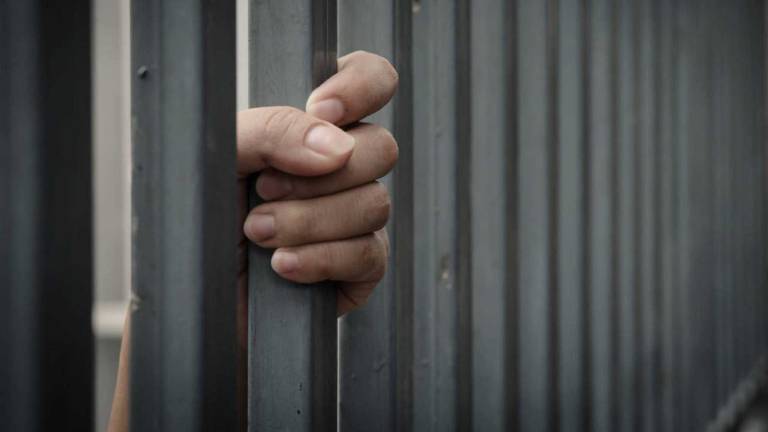 19 años de prisión para hombre que violó a su hijastra durante 12 años en Tungurahua
