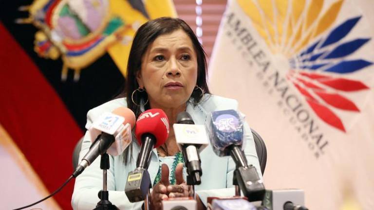 UNES presenta una denuncia contra Guadalupe Llori por presunto cobro de diezmos