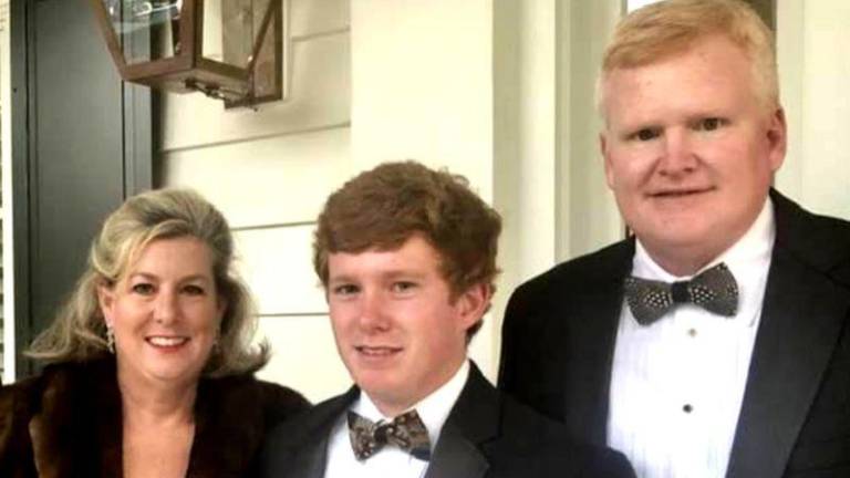 Dictan cadena perpetua al popular abogado Alex Murdaugh por matar a su mujer e hijo en EE.UU.: un audio lo delató