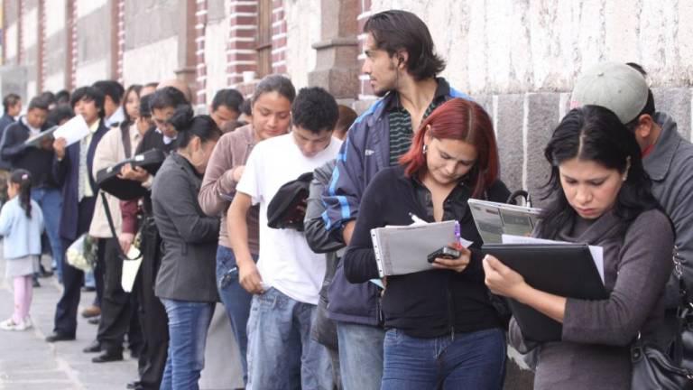 En términos intermensuales, el área comercial es la que presenta mayor diferencia respecto a septiembre, disminuyendo un 6%.