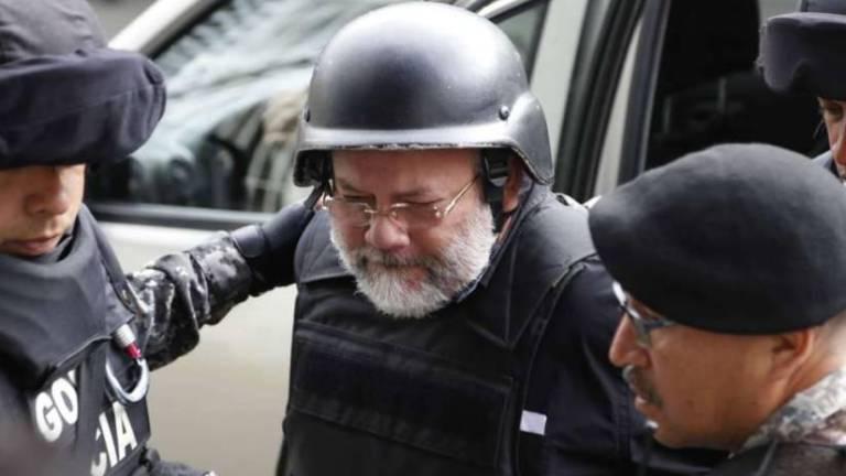 Carlos Pareja Yannuzzelli rindió versión en investigación contra exfiscal Galo Chiriboga por el delito de concusión