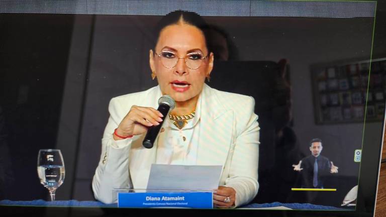 La presidenta del CNE, Diana Atamaint, presentó un primer informe sobre los avances y novedades del proceso electoral; insistió a la ciudadanía en la importancia de ejercer el voto.