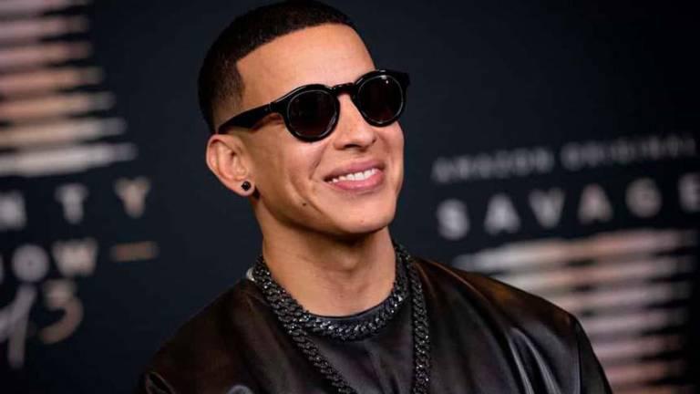 Gracias Guayaquil: Daddy Yankee reacciona a su monigote gigante