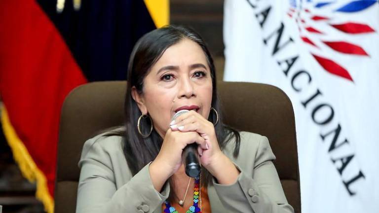 Guadalupe Llori denuncia conspiración en Pachakutik