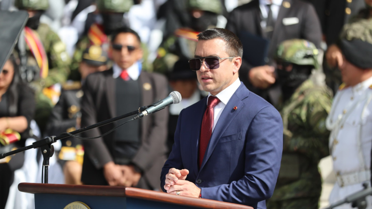 Daniel Noboa: 'Nunca retrocederemos ante las mafias' en su discurso previo a la posesión presidencial 2025