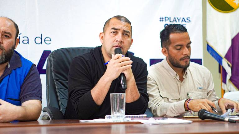 Alcalde de Playas manda a bajar fotorradares instalados en su cantón: “me van a dejar sin turismo”