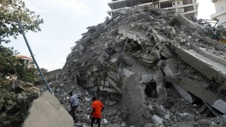 Edificio en construcción de 21 pisos se desplomó en Nigeria