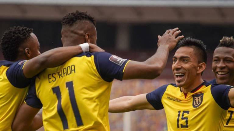 Ecuador y Brasil jugarán sin público para evitar aumento de casos de covid-19