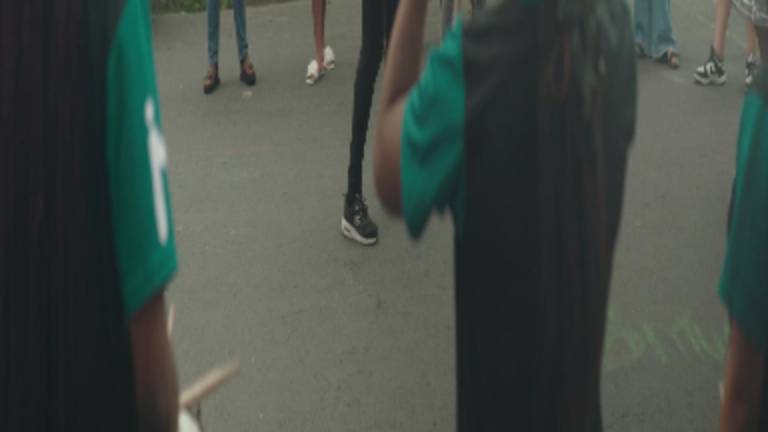 $!Johanna Chévez liderando un ensayo de la Batucada Popular.