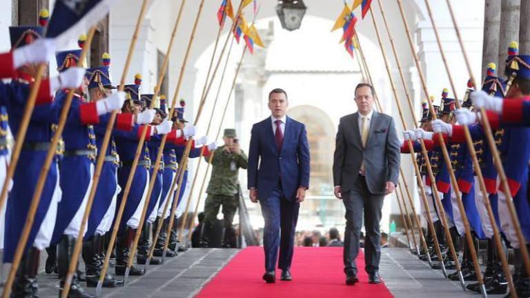 Microvistazo | Nueva baja para Daniel Noboa y fusión de Ministerios de Gobierno e Interior