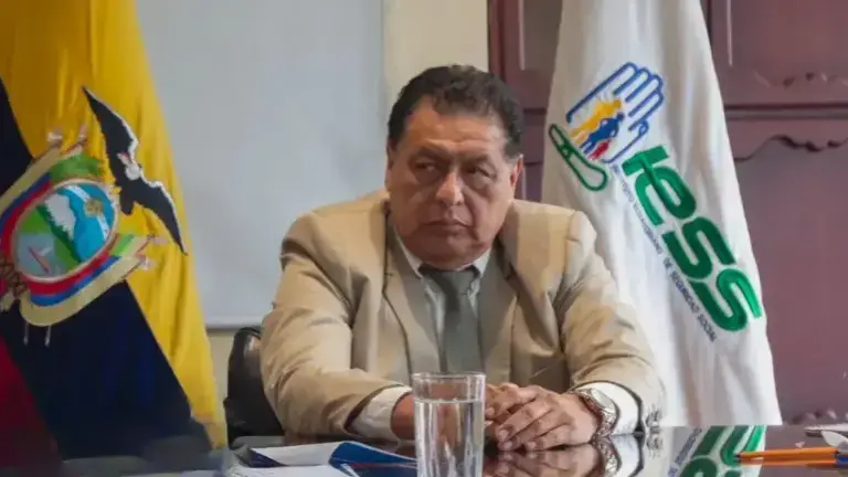 Microvistazo | Designación de Jaime Bernabé Erazo como ministro de Salud desata cuestionamientos