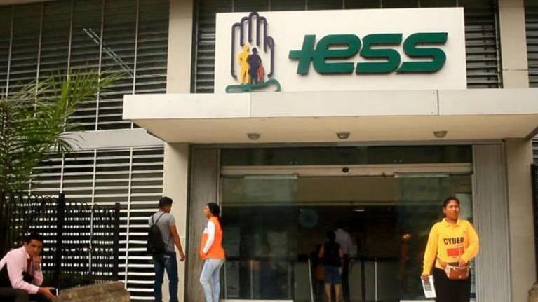 Reformas al IESS: Profesionales en libre ejercicio y dueños de negocios tendrían la obligación de afiliarse al Seguro Social