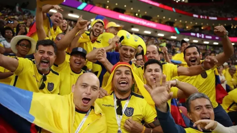 Hinchas ecuatorianos están entre quienes más gastaron durante la primera semana