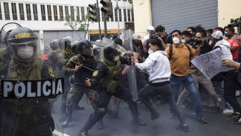 Perú: Manifestantes exigen la renuncia de la presidenta Dina Boluarte