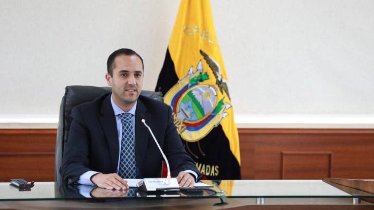 Canciller de Ecuador despide a funcionaria por mensaje sobre el Protocolo de Río de Janeiro de 1942