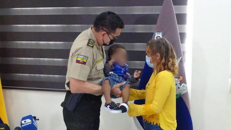 Bebé raptado en Cali apareció en hospital de Guayaquil; ingresó a cuidados intensivos con golpes