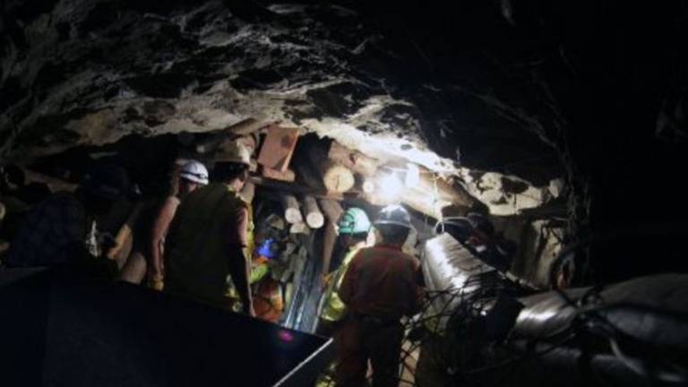 Mineros atrapados en un socavón tras avalancha en Perú