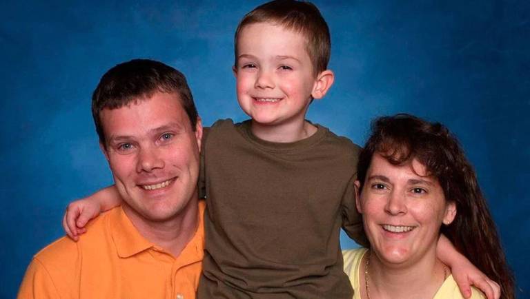 $!Mujer desapareció con su hijo y dejó una inquietante carta suicida