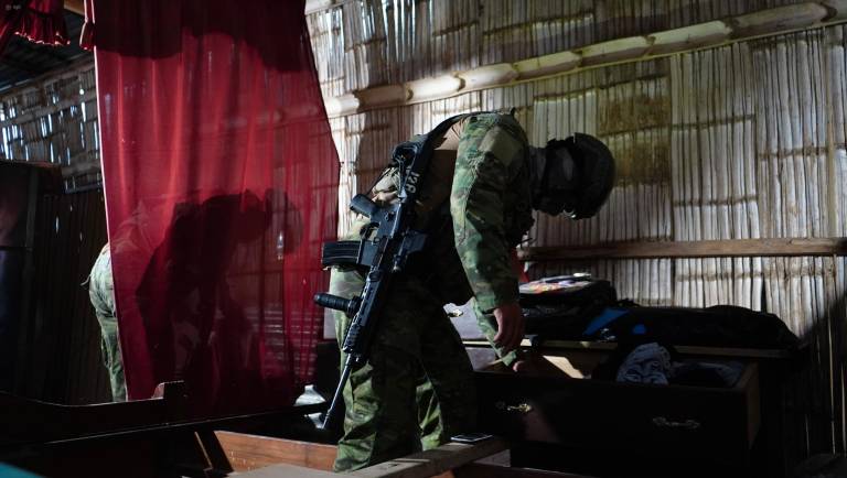 $!Elementos de las Fuerzas Armadas participando en un operativo con la Policía Nacional en el cantón Durán.