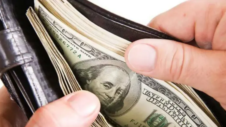 SRI lanza aviso sobre Impuesto a la Salida de Divisas 2025: esto deben saber los viajeros para declarar y pagar el tributo