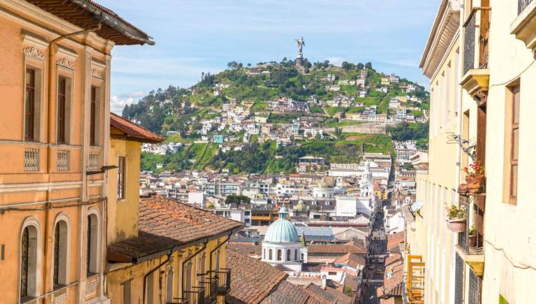 $!Vista desde un balcón del centro histórico de Quito.