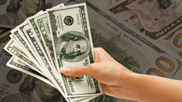 ¿Cómo identificar los billetes entintados sin validez en Ecuador?